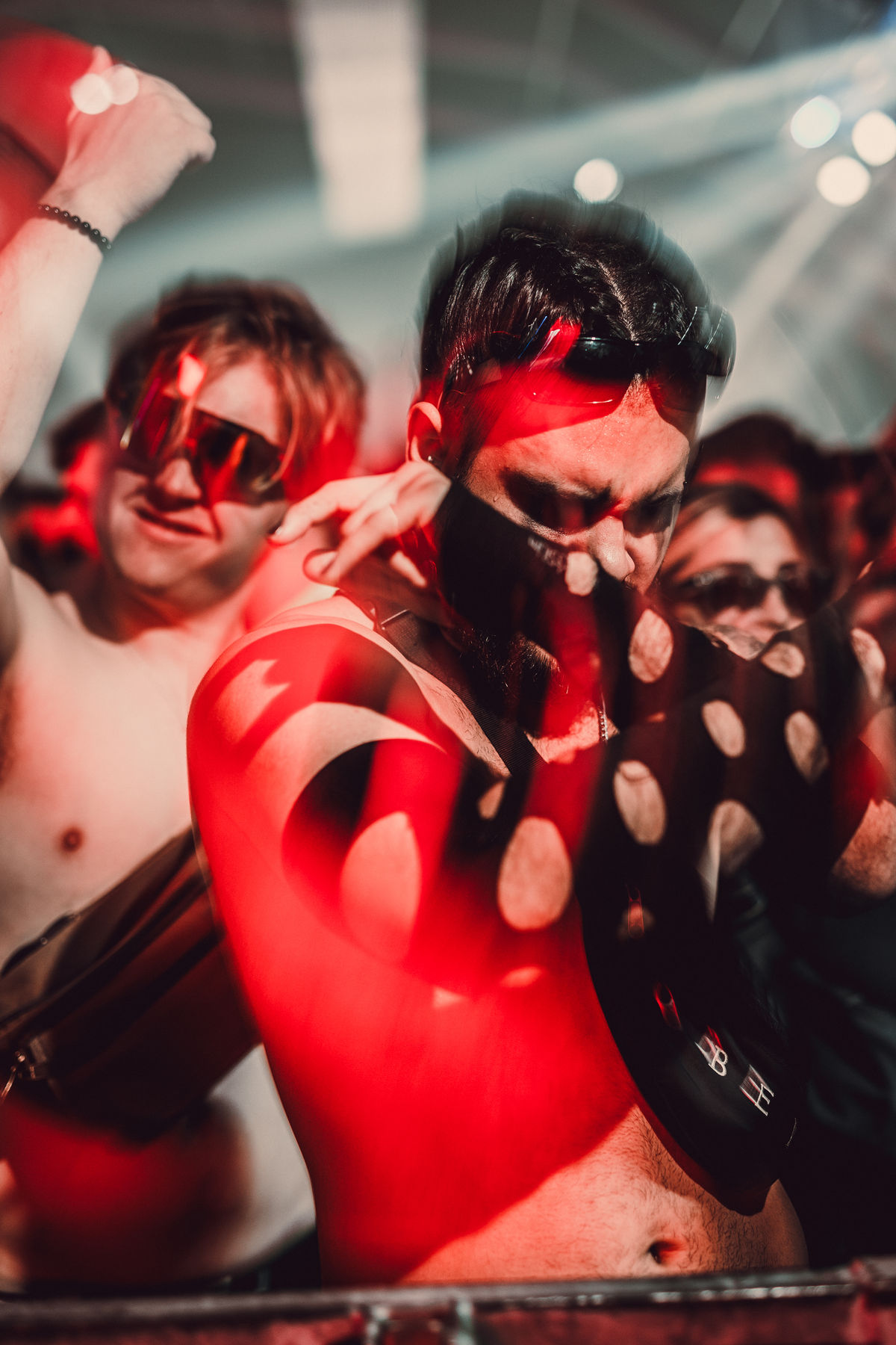 Loading... just a sec